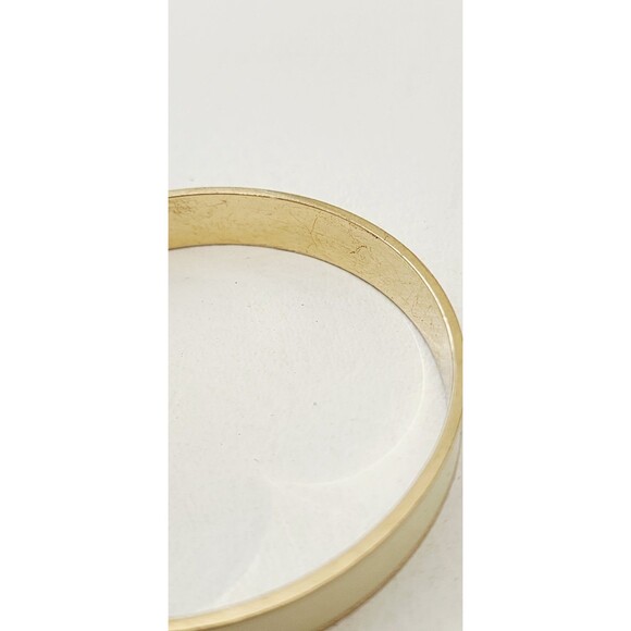 Kate Spade Gold Plated Cream Enamel Creme de la Creme Idiom Bangle Bracelet 7.5" - Picture 6 of 7